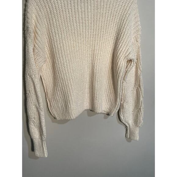 American Eagle Cream Cable Knit Oversized Turtleneck‎ Sweater Size XS - Picture 7 of 9